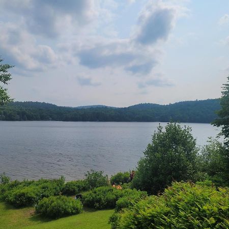 Le Lodge Du Lac Saint-Faustin Ngoại thất bức ảnh