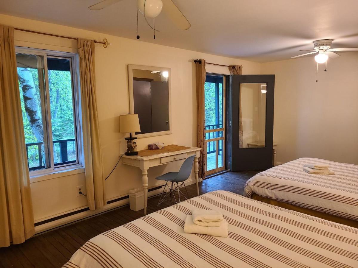 Le Lodge Du Lac Saint-Faustin Ngoại thất bức ảnh