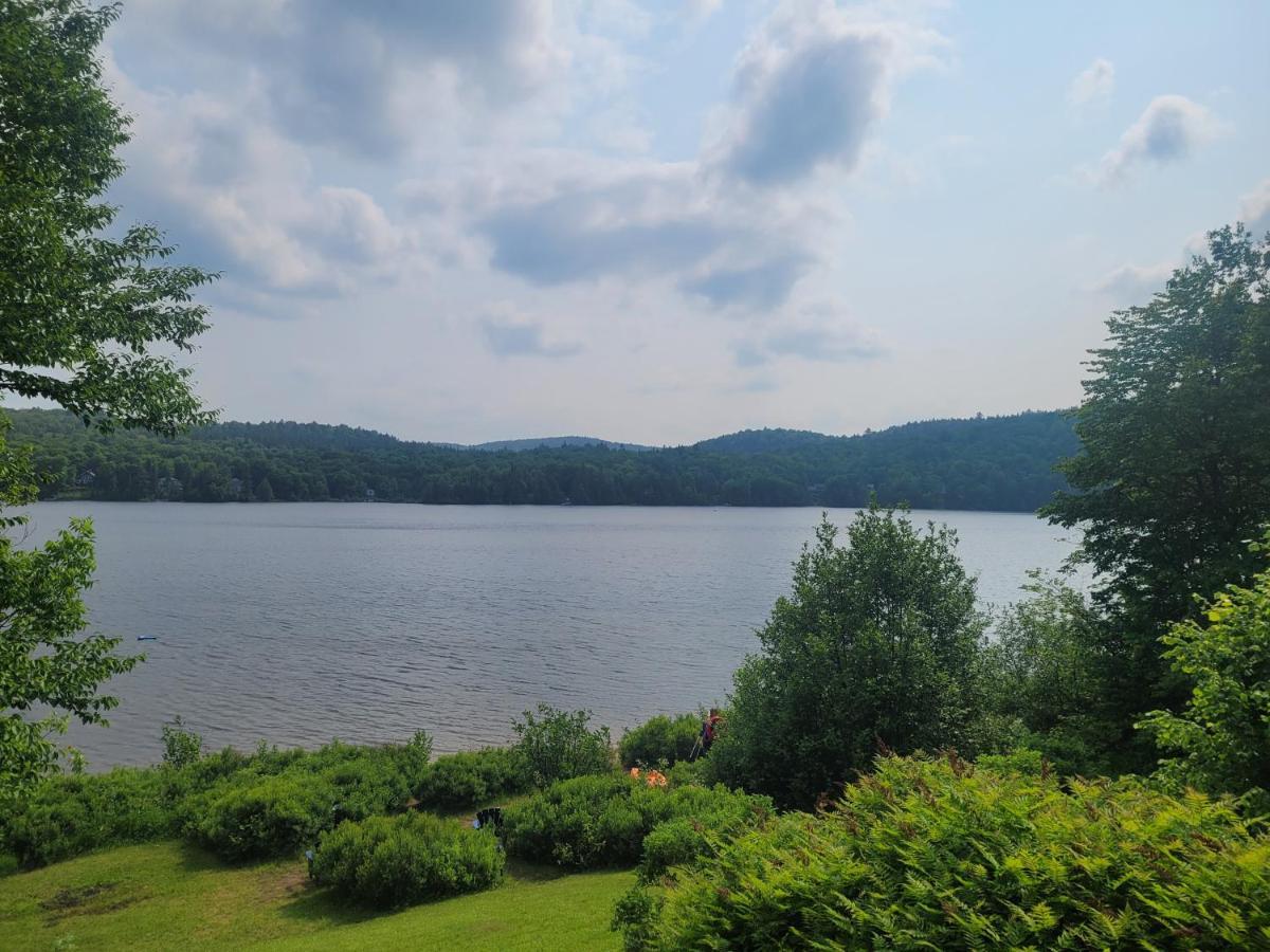 Le Lodge Du Lac Saint-Faustin Ngoại thất bức ảnh