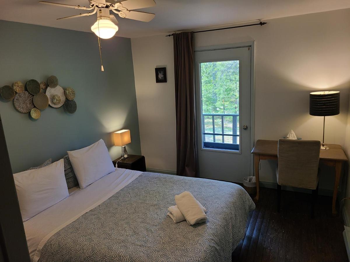 Le Lodge Du Lac Saint-Faustin Ngoại thất bức ảnh